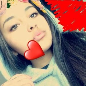 Meet your Posher, Noelia